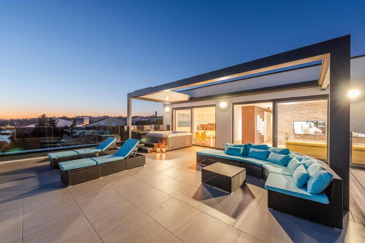 Mediteran Luxury Penthouse With Jacuzzi Mandre Exterior foto